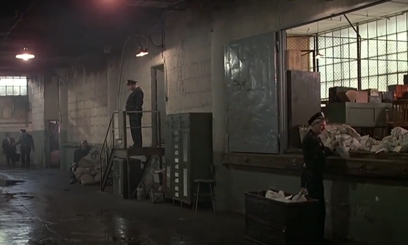 Screenshot of the movie - The Brink's Job (1978)