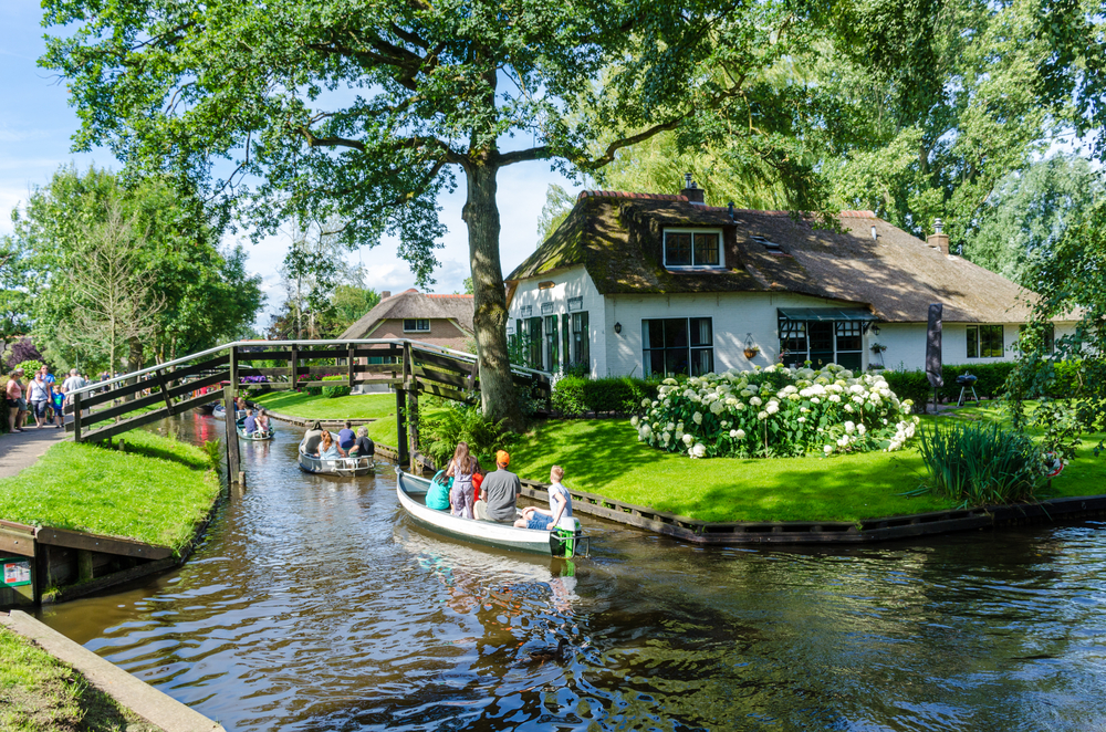View of famous Giethoorn village