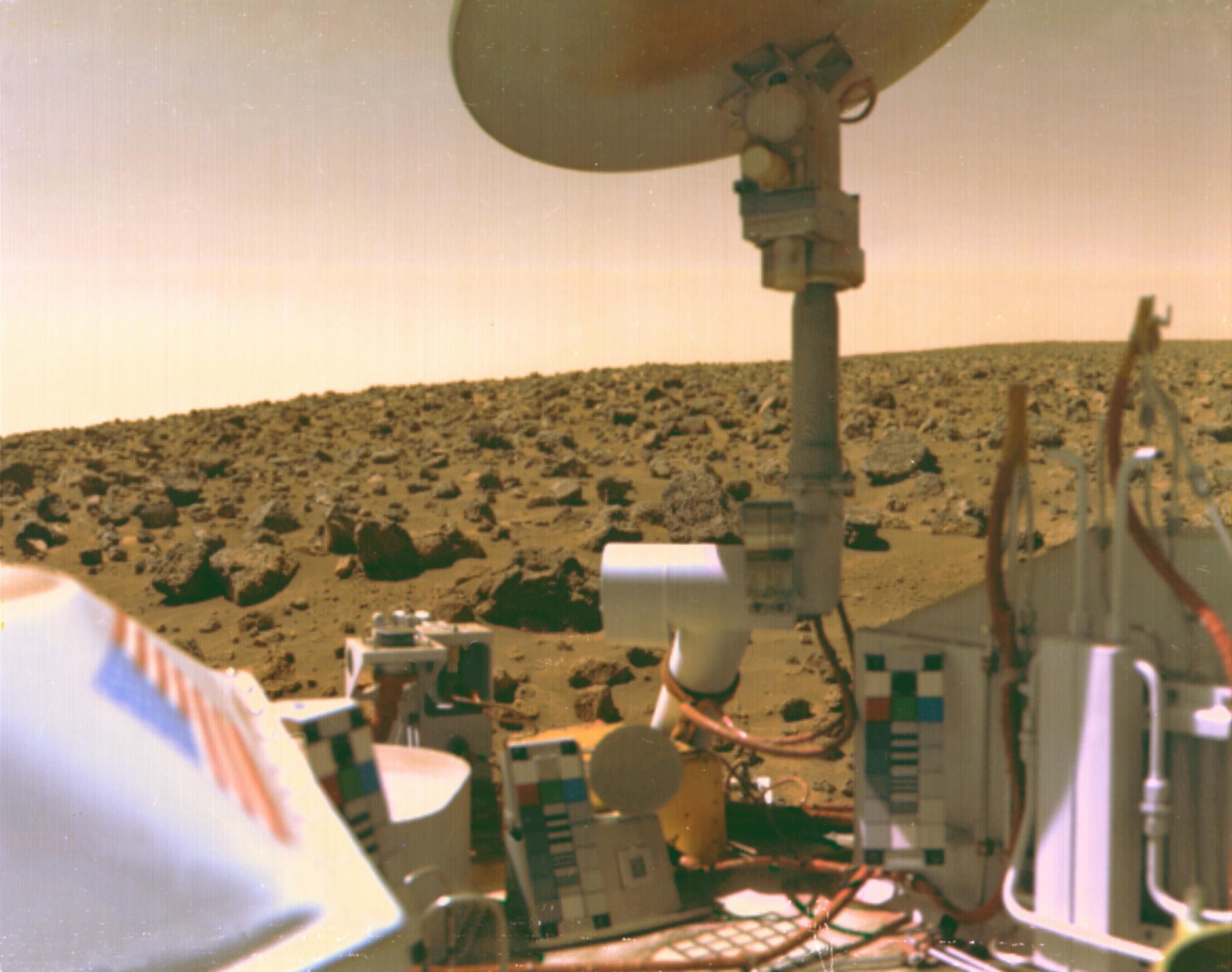 Image from Mars taken by the Viking 2 lander