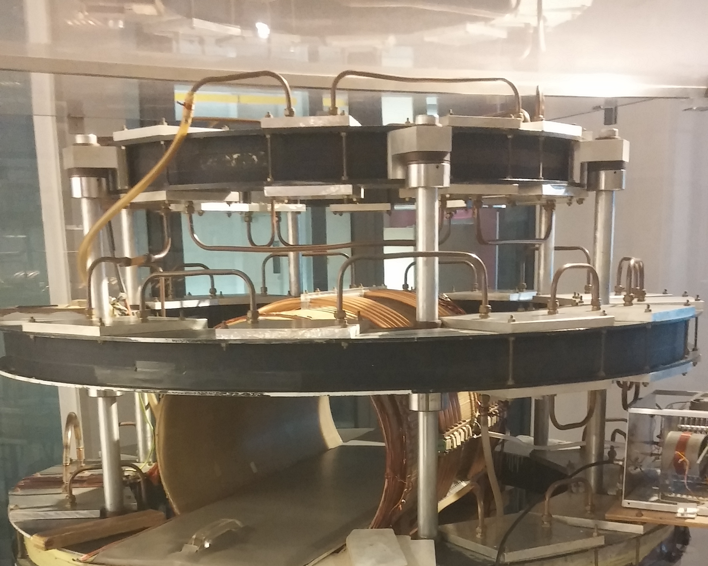 Mri Scanner Mark One (1)