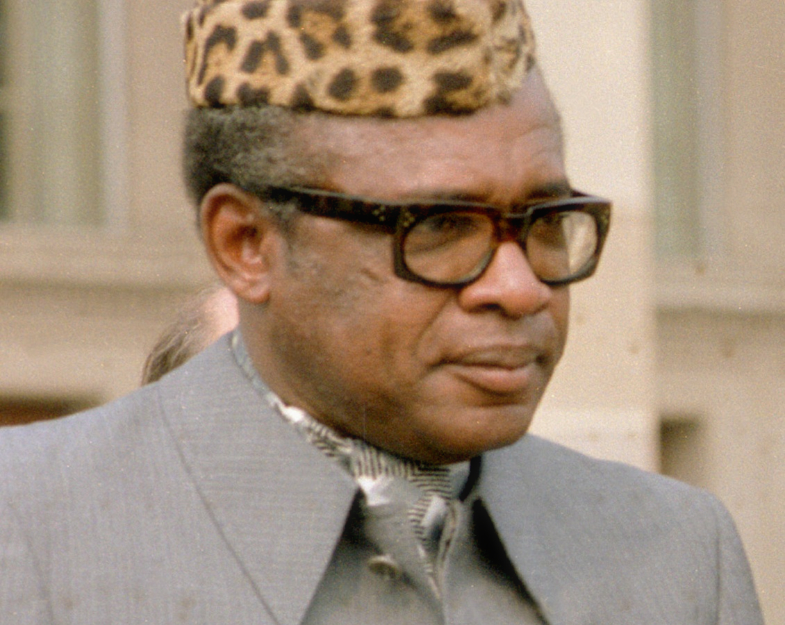 Mobutu Sese Seko in gray suit