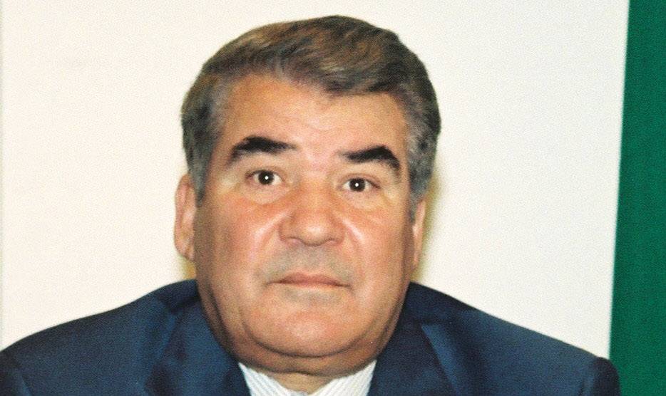 A paparazzi photo of Saparmurat Niyazov