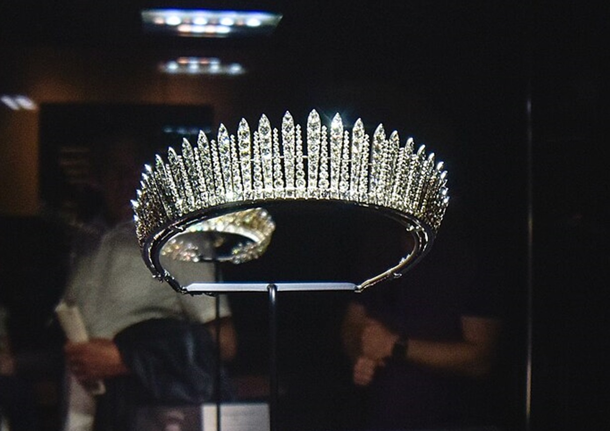 The Queen Alexandra's Kokoshnik Tiara on display at Kensington Palace - 2019