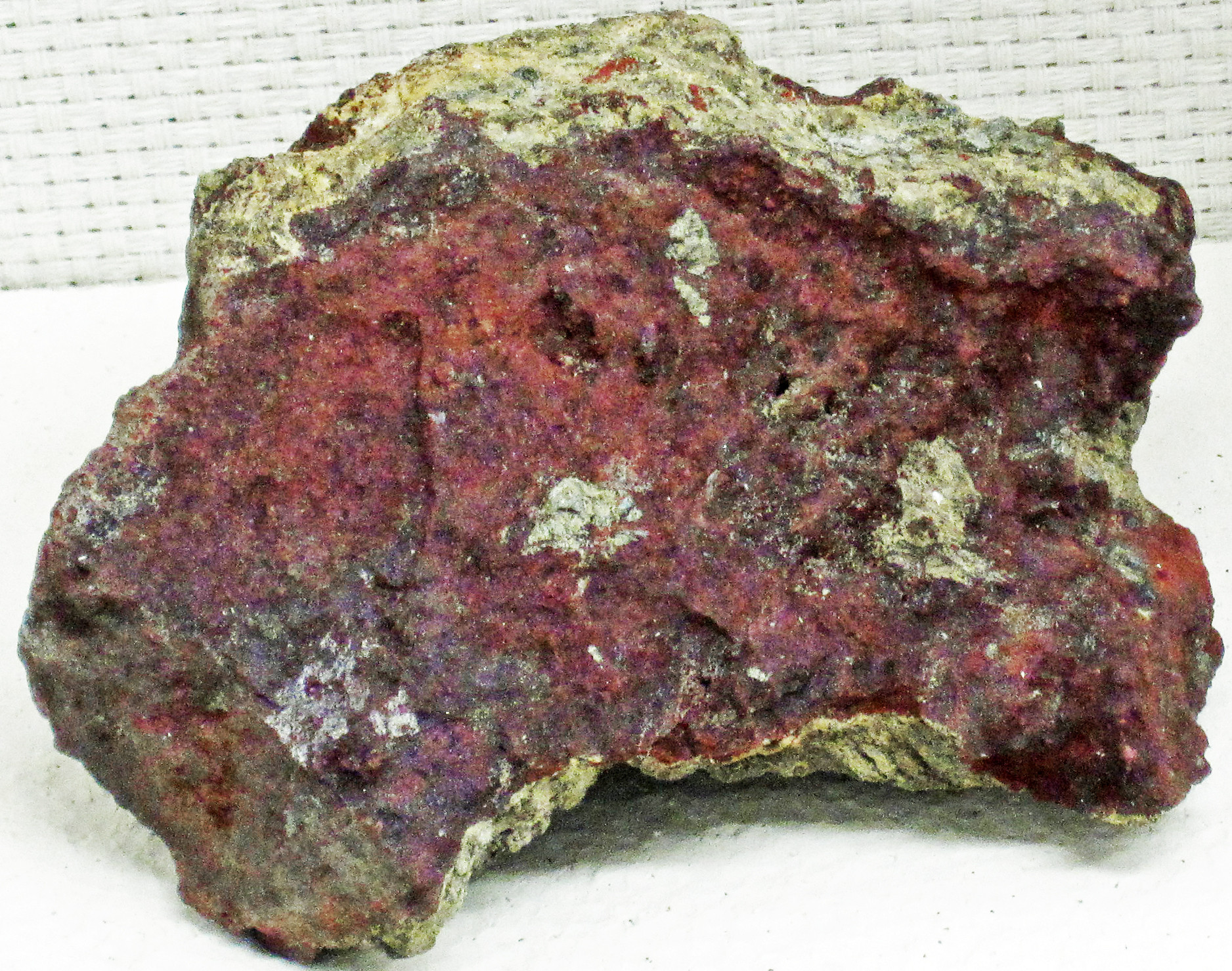 File:Cinnabar (Alameda County, California, USA) (18853311691).jpg