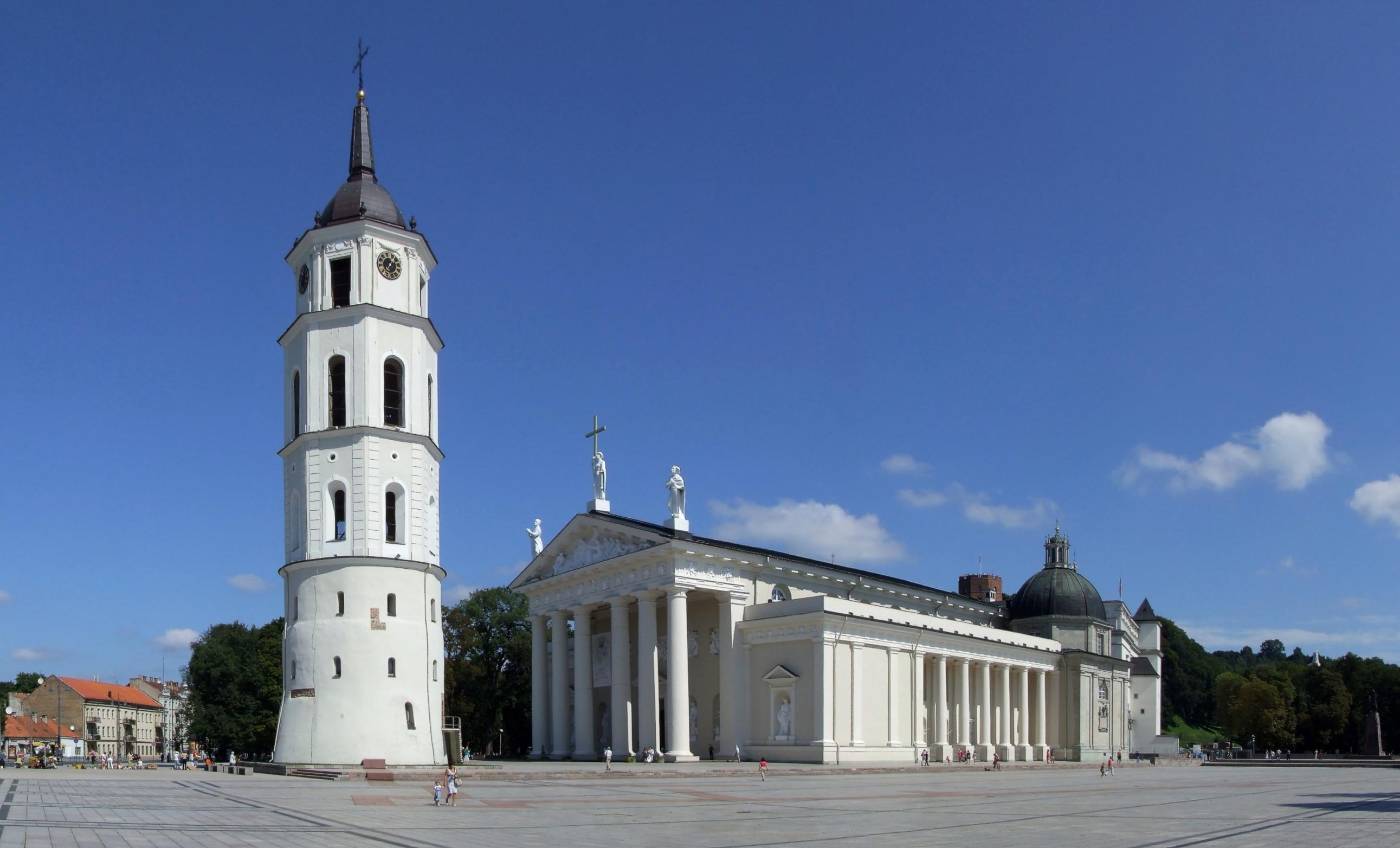 File:Vilnius (Wilno) - cathedral.jpg
