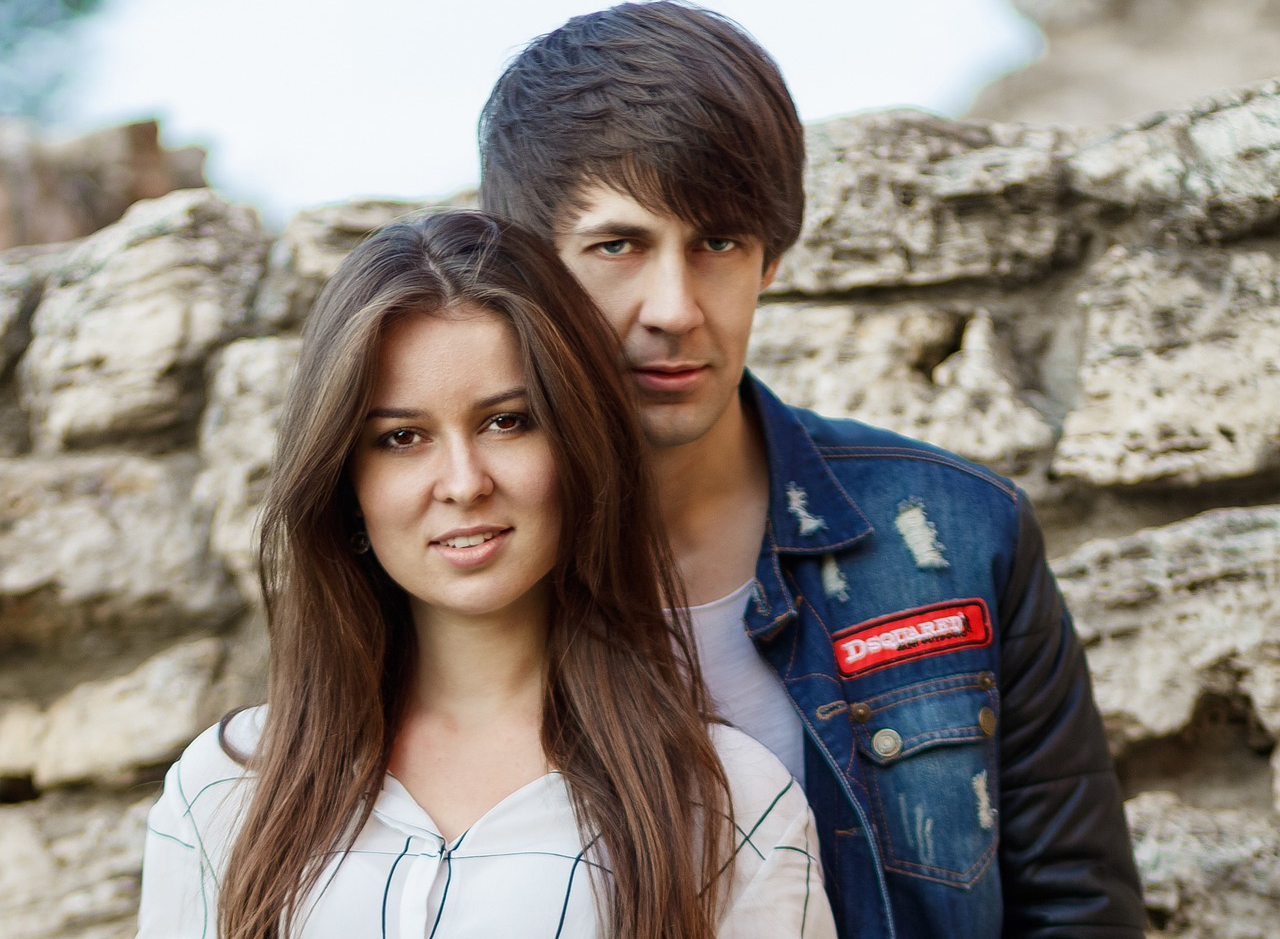 young girlfriend and boyfriend