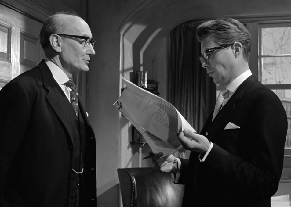 Screenshot from Victim (1961)