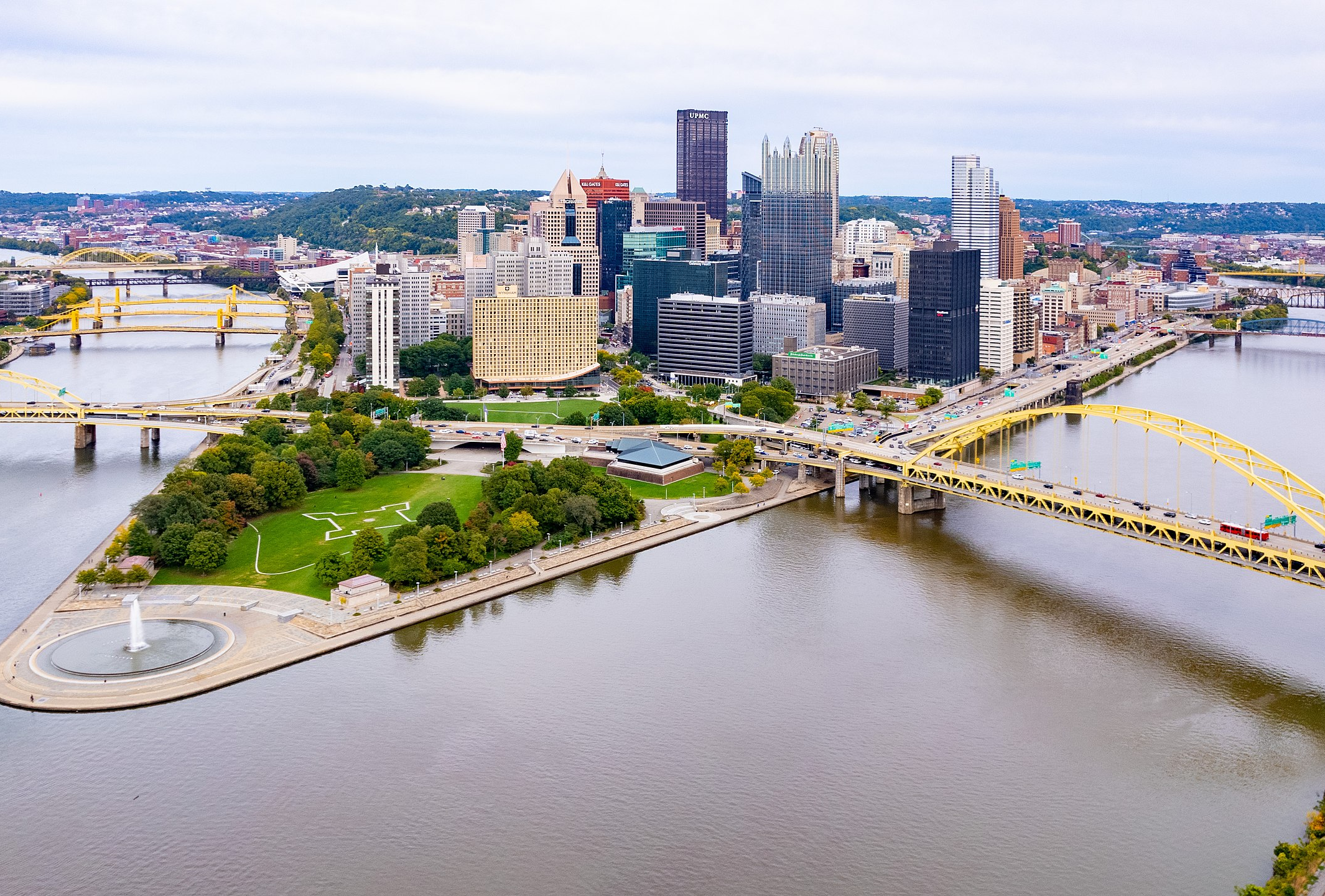Aerial view of Pittsburgh, Pennsylvania in 2022