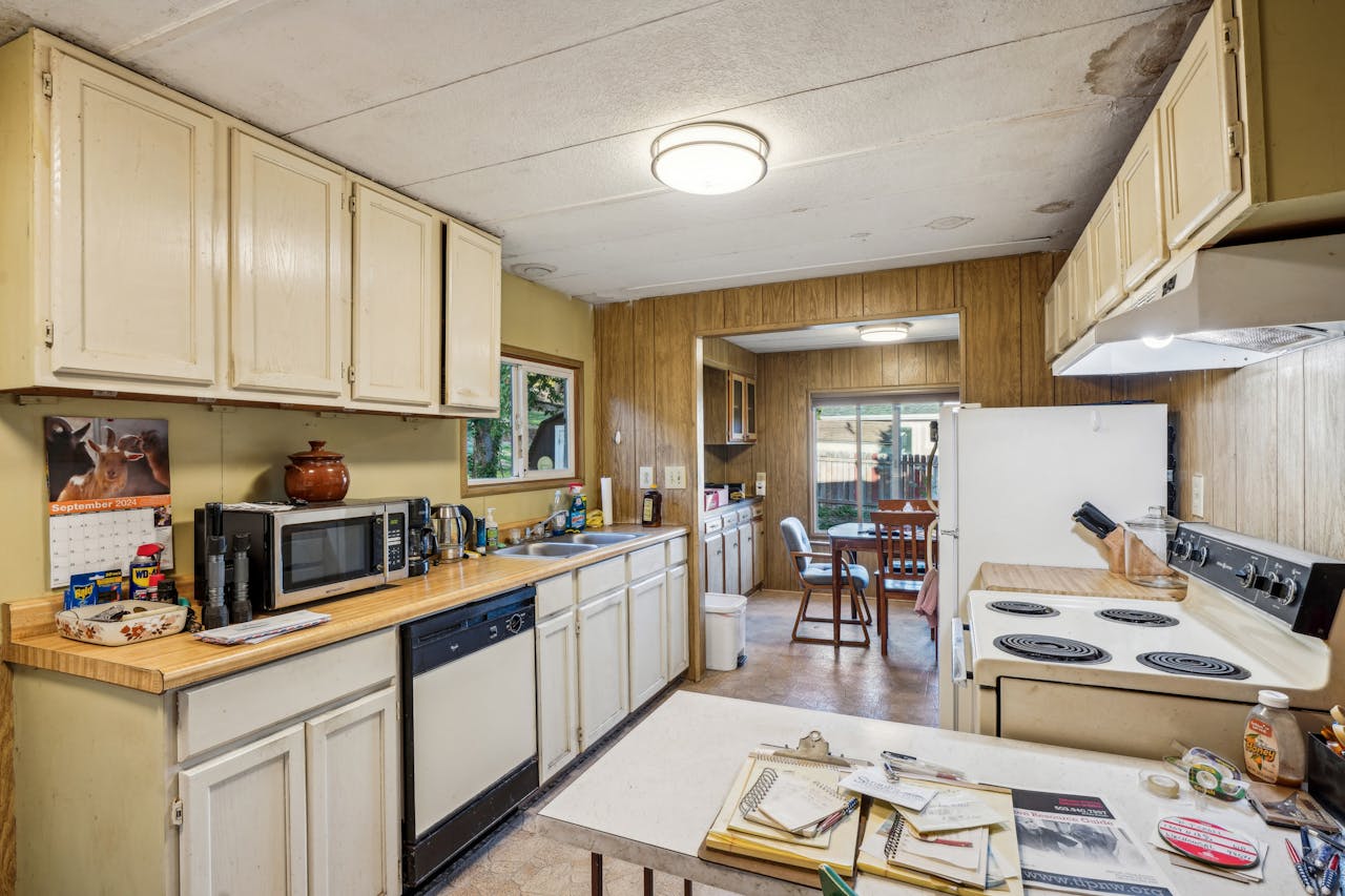 Cozy Vintage Kitchen Interior with Oak Cabinets