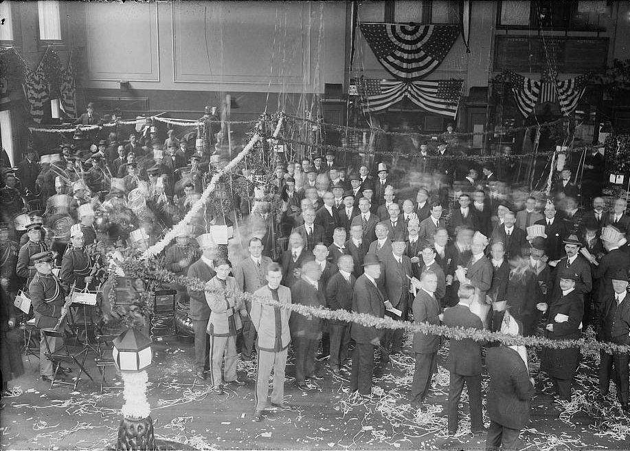 Stock Exchange in 1915