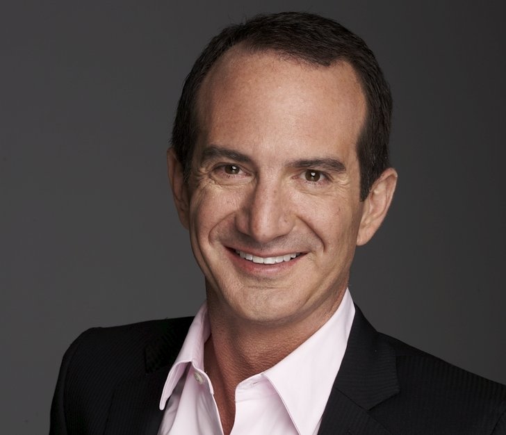 Portrait of David Bach