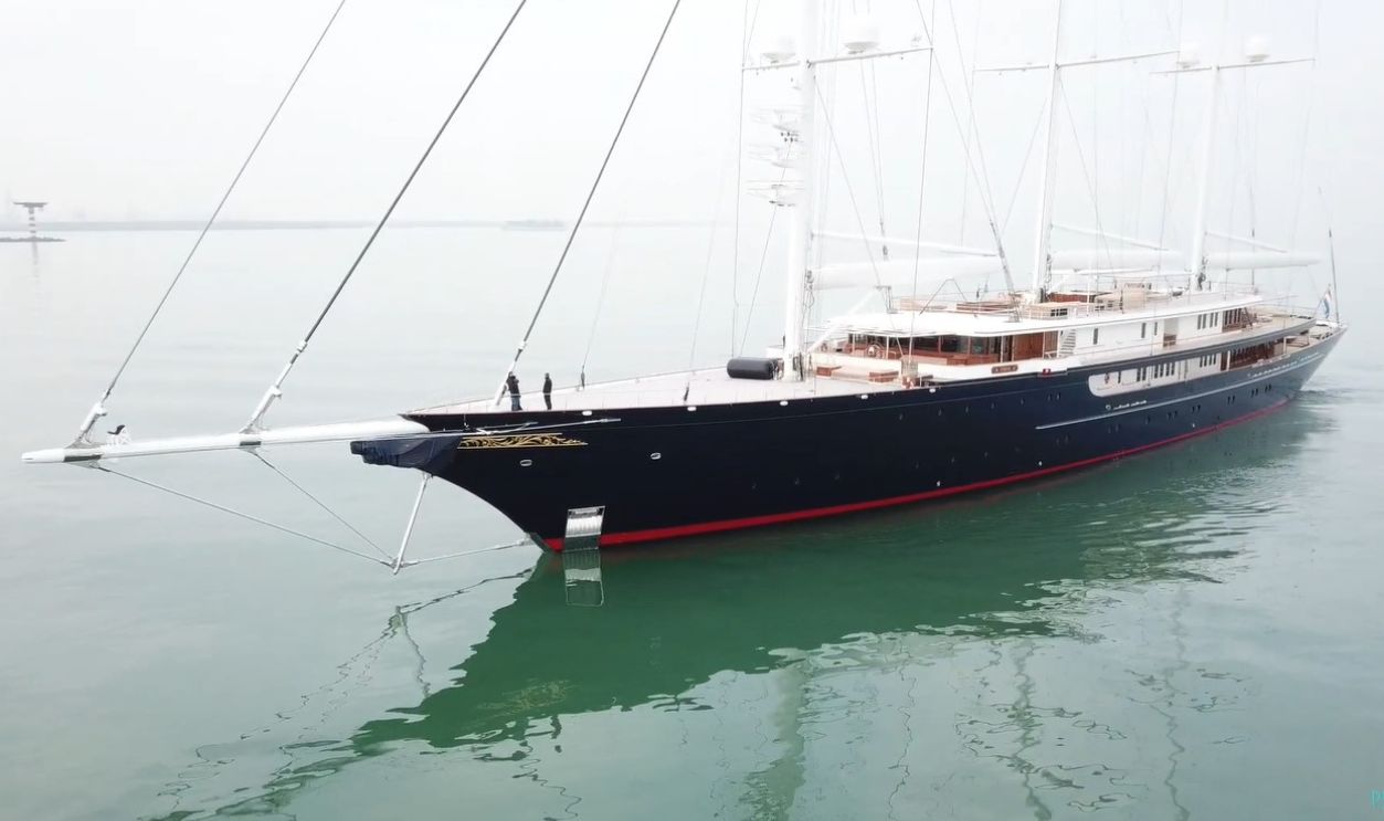 Jeff Bezos—Superyacht 