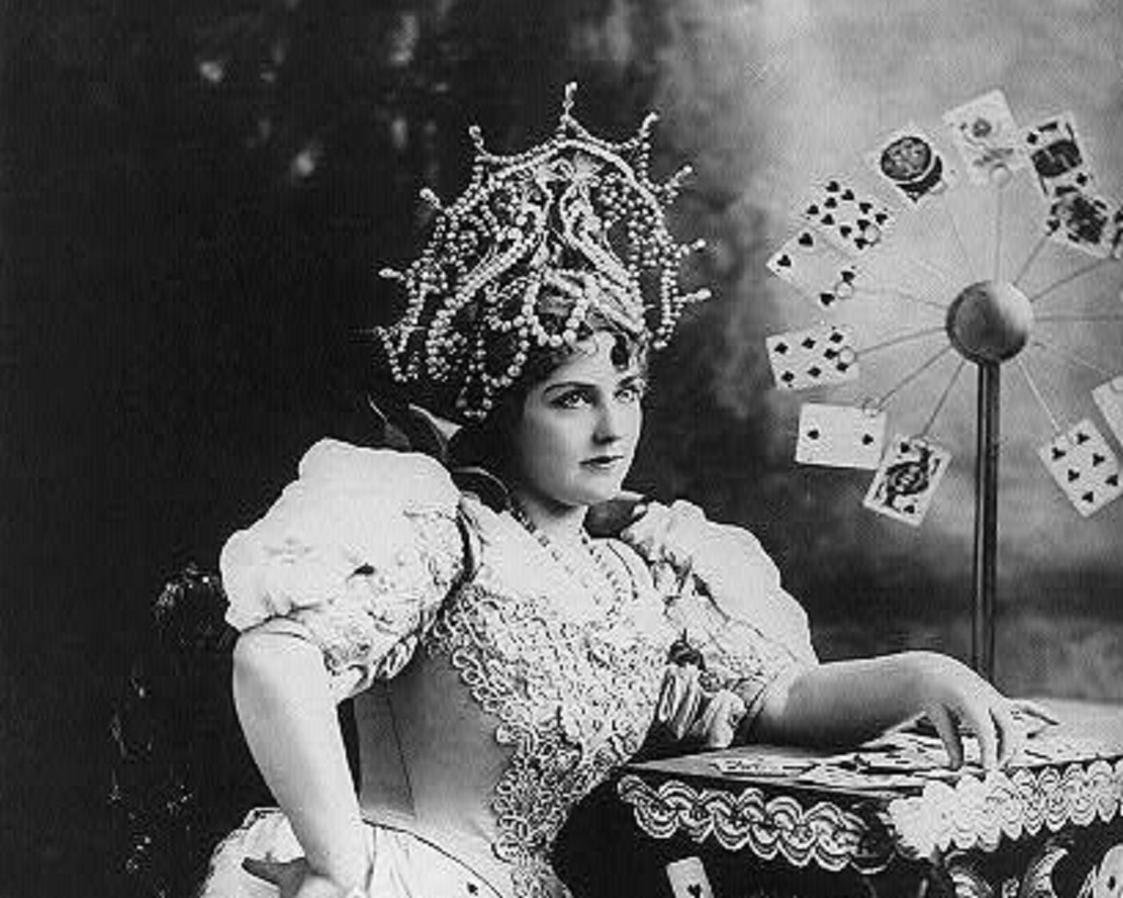 Lillian Russell portrait - 1895