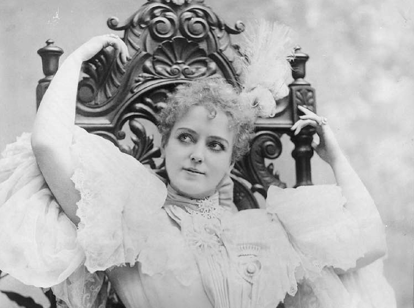 Lillian Russell Three Quarter Length Portrait - 1893