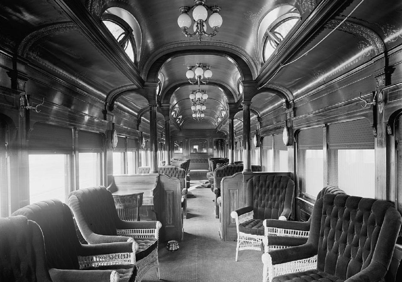 Pere Marquette Railroad parlor car - 1910