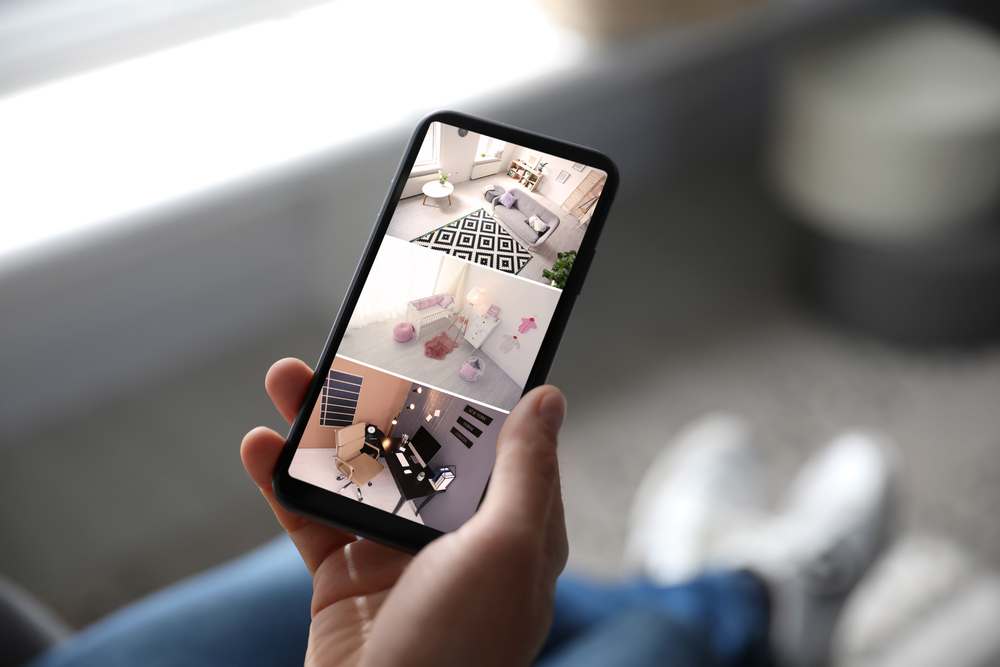monitoring modern cctv cameras on smartphone