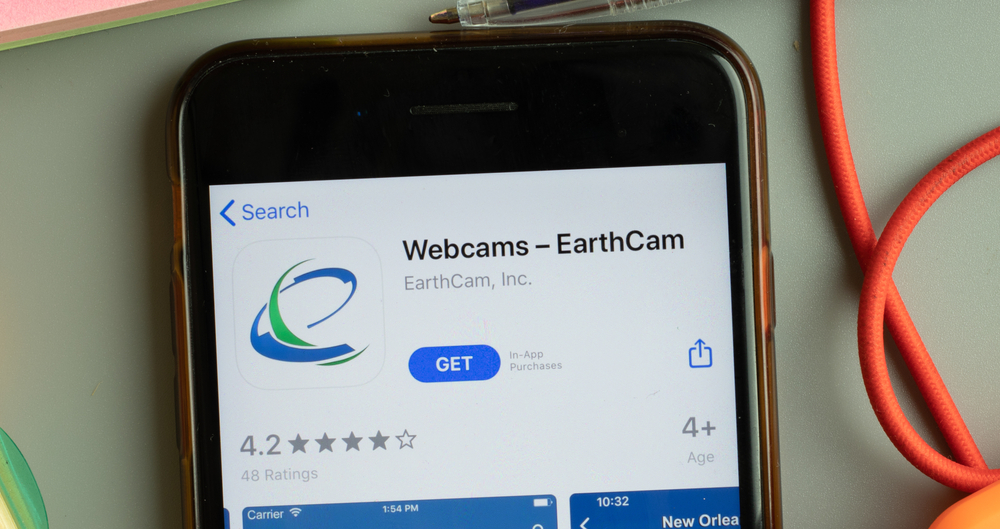 Webcams EarthCam mobile app logo on phone screen