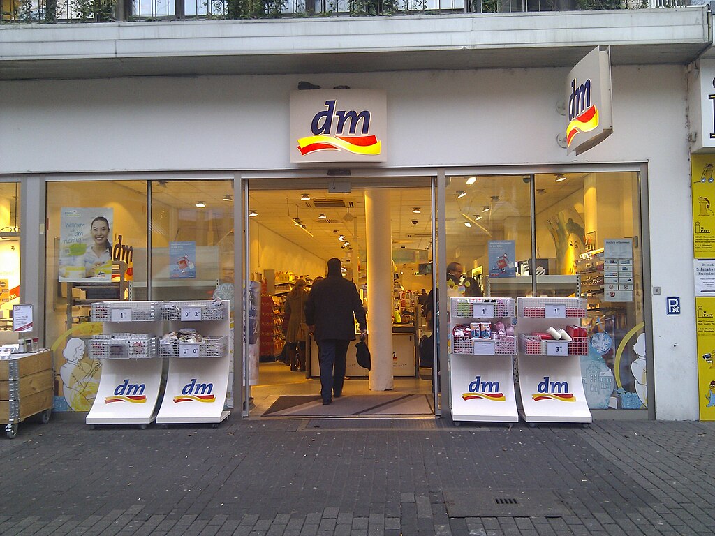 Exterior of Dm-drogerie markt