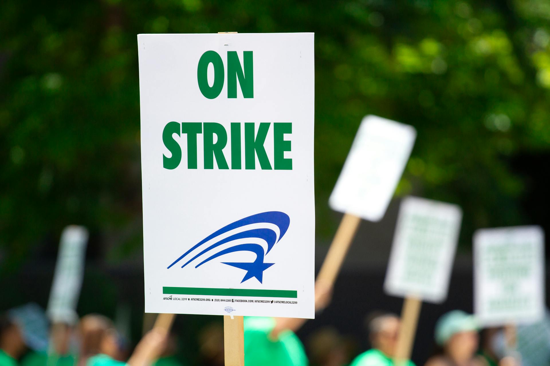 Strike sign on dispay