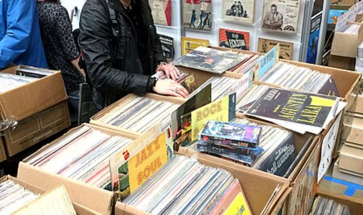 Common Vinyl Records