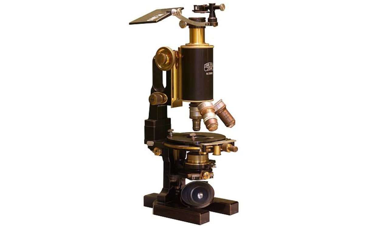 Antique Scientific Instruments