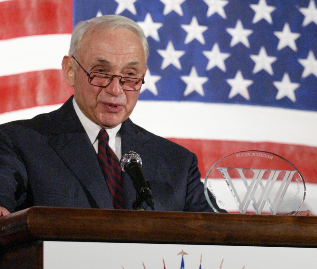 Leslie Wexner speaking Woodrow Wilson Award ceremony - 2008