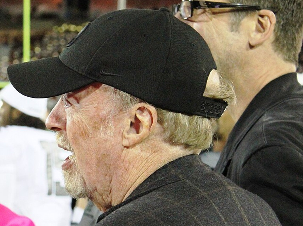 Phil Knight watching the Oregon Ducks vs. the USC Trojans - 2010
