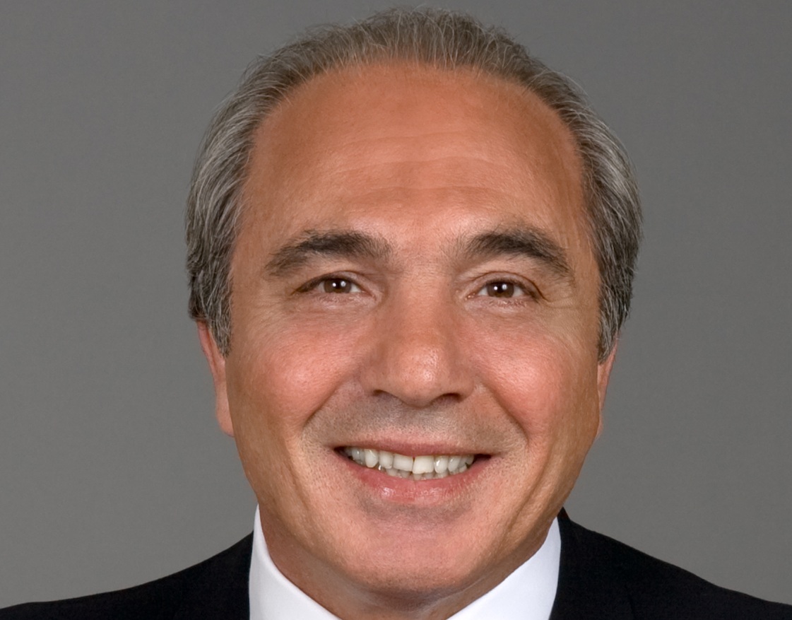 Corporate Headshot of Founder, Chairman & CEO of Mediacom Communications Corp. - 2007