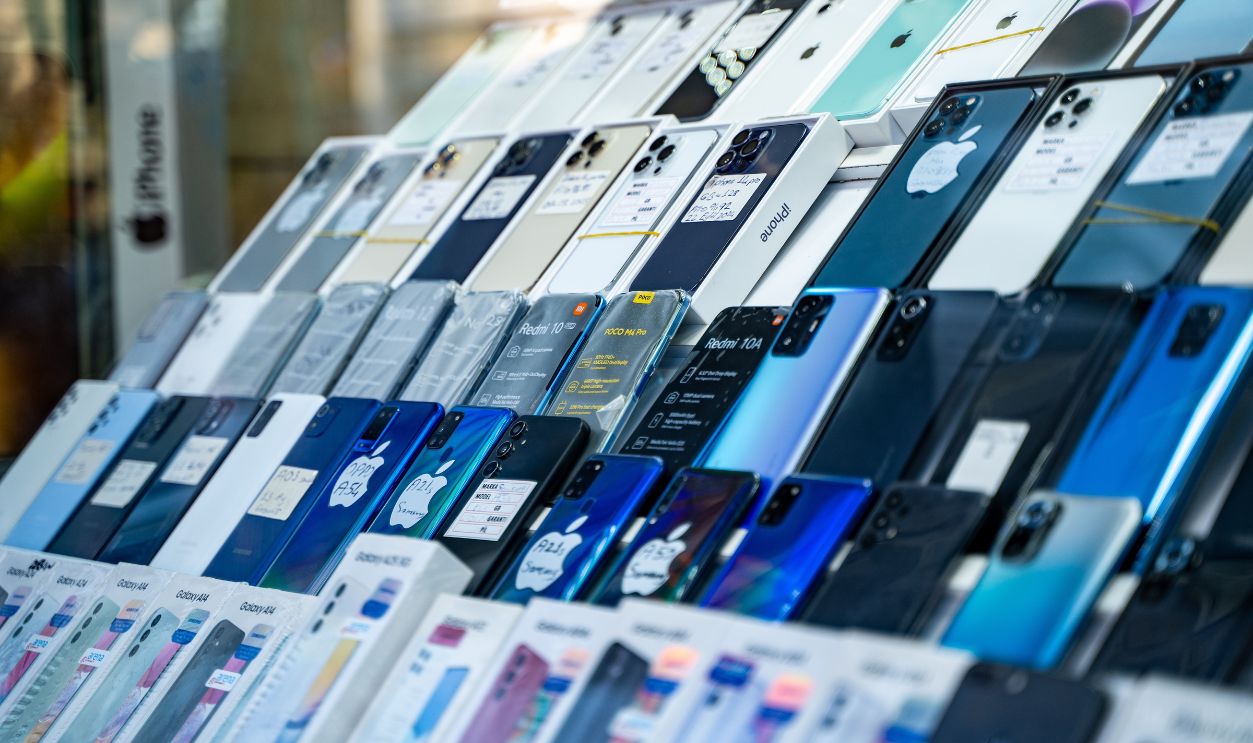 Secondhand Electronics