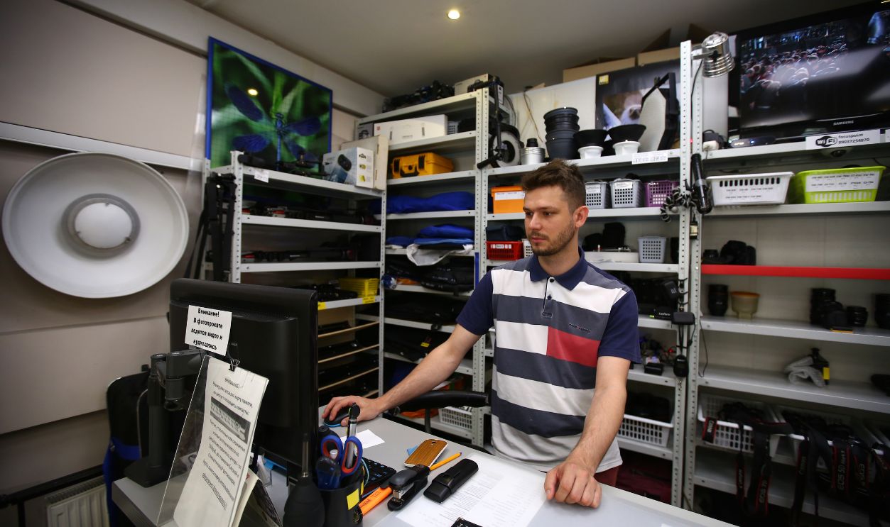 Secondhand Electronics