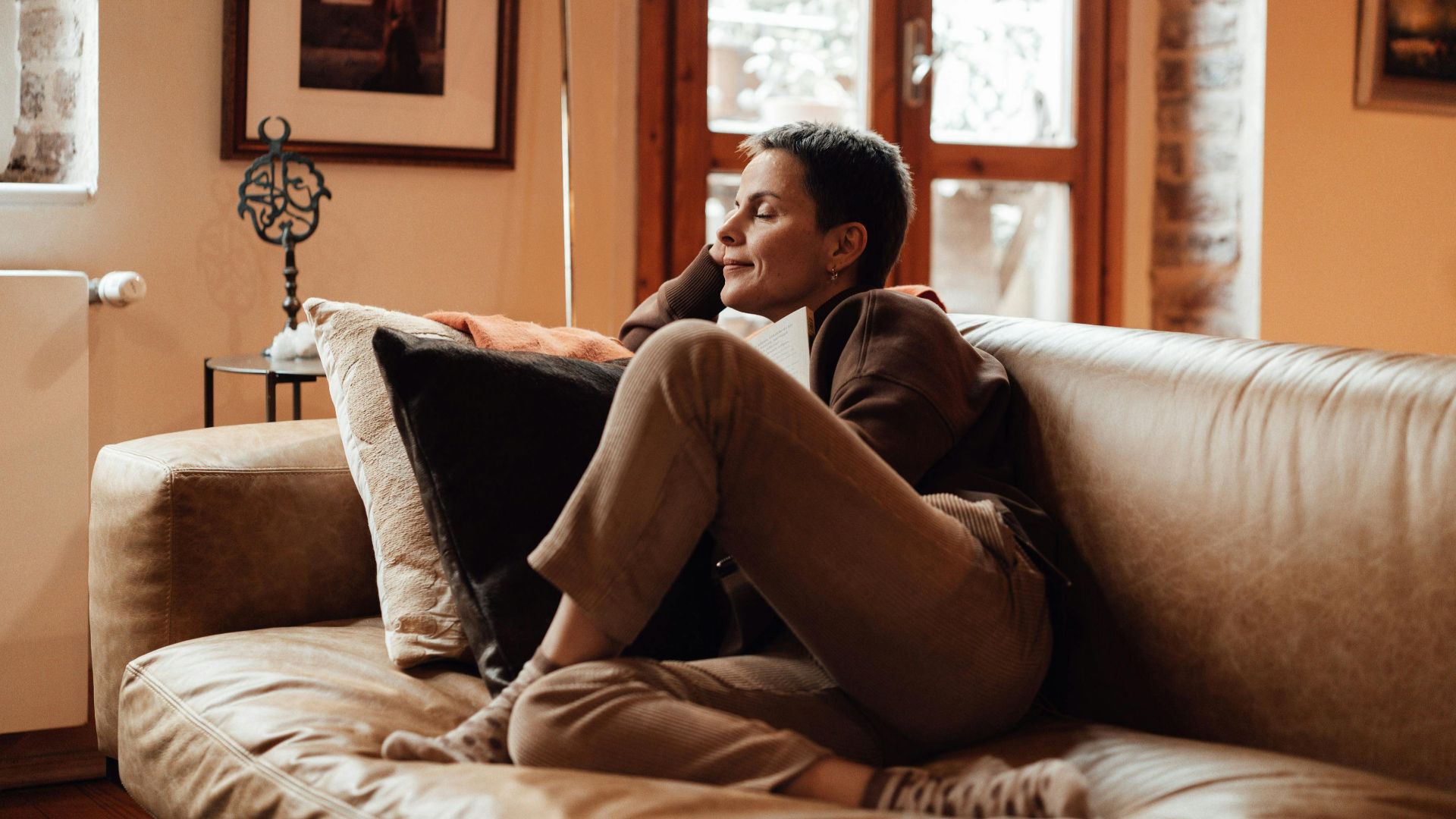 Ramit Sethi Breaks Down Exactly How Rich People Handle Money Differently