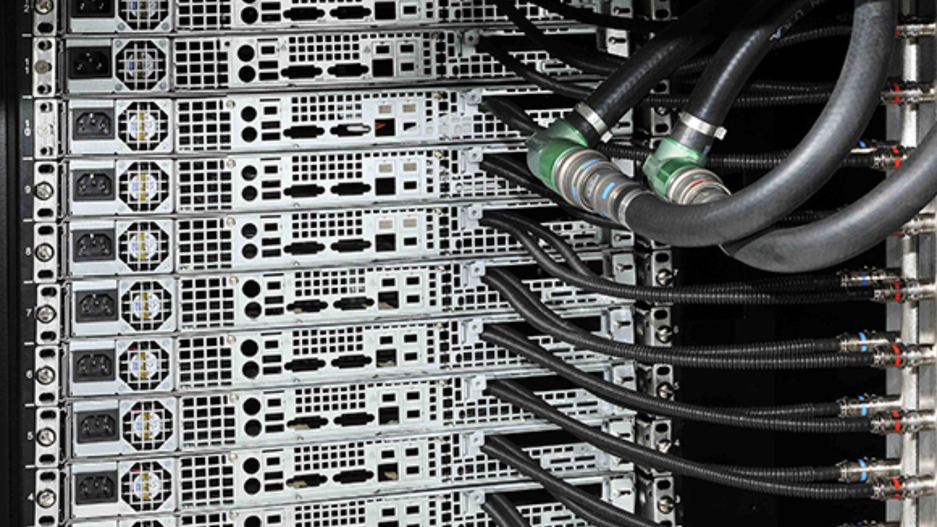 File:© CoolIT Rack DCLC AHx Liquid Cooling Solution.jpg