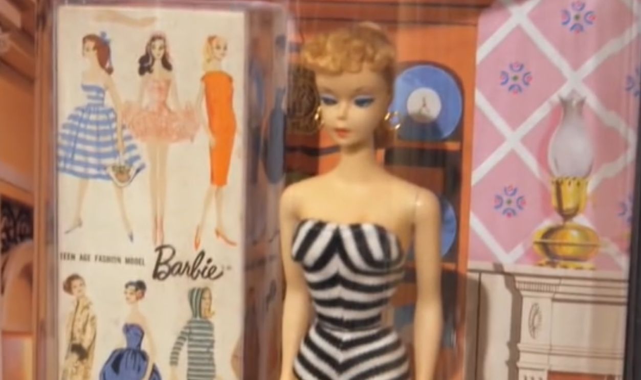 Barbie #1 Stand (1959)