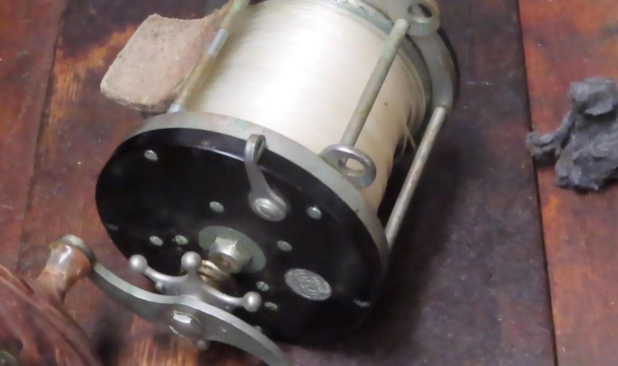 Pflueger Templar Big Game Reel (1940s)