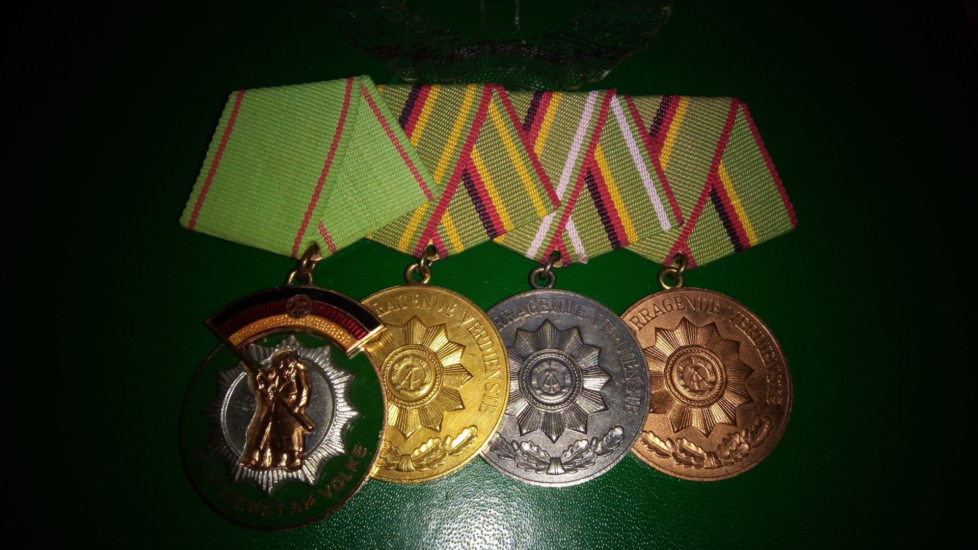 File:Ordensspange 4 Fach von Heinz Wittich.jpg