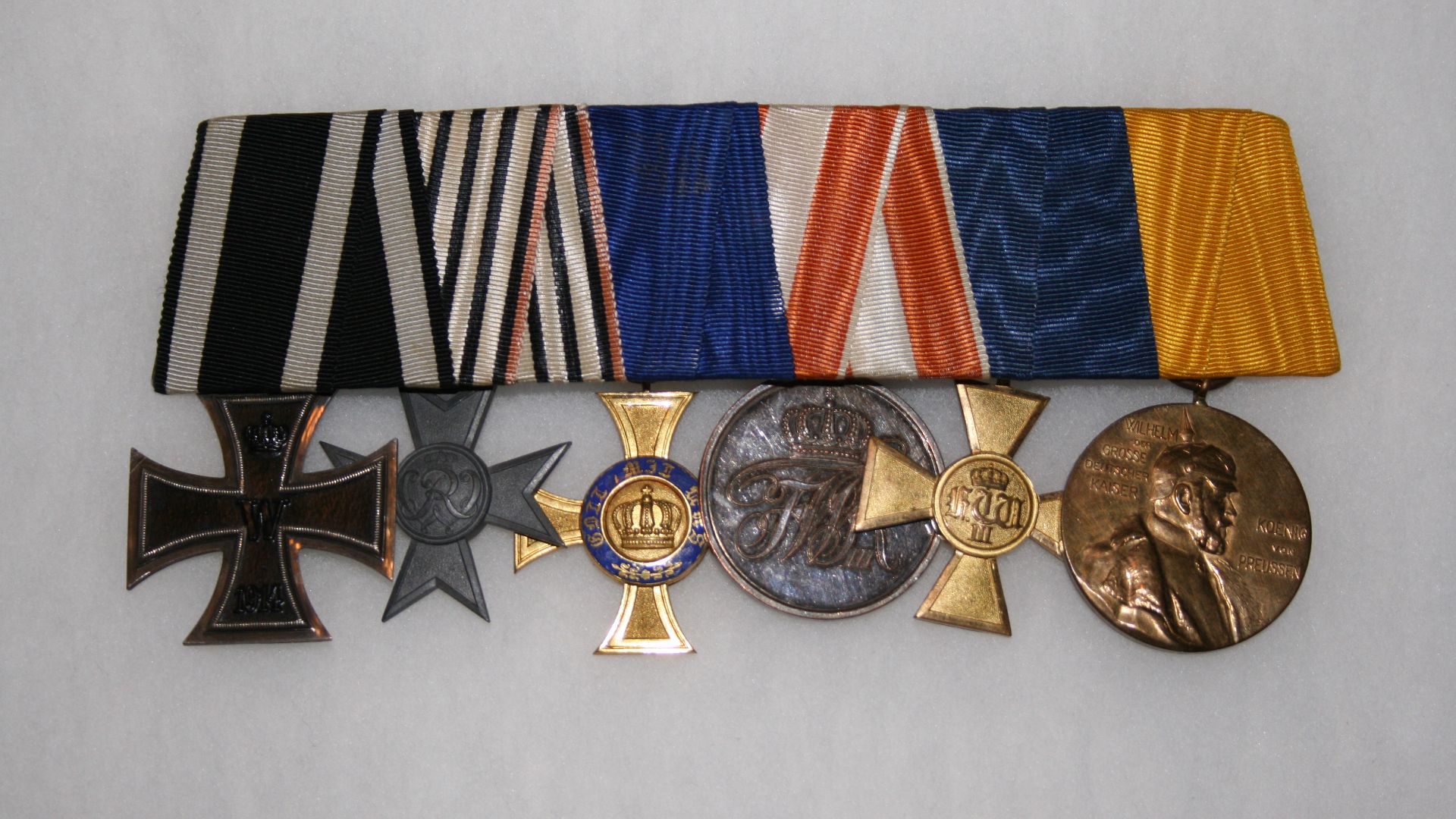 File:World War I German Medal Bar.jpg