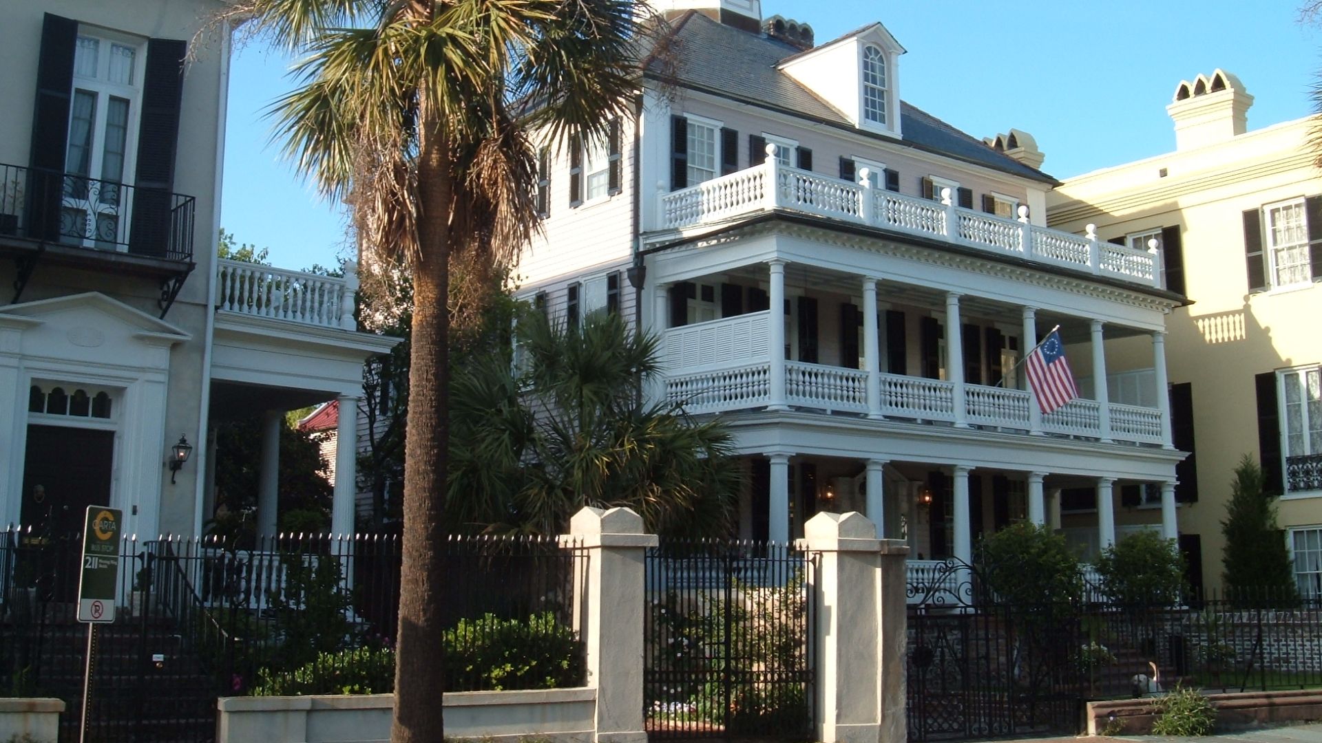 File:Charleston South Carolina-Historic homes in Charleston-20060429162558.jpg