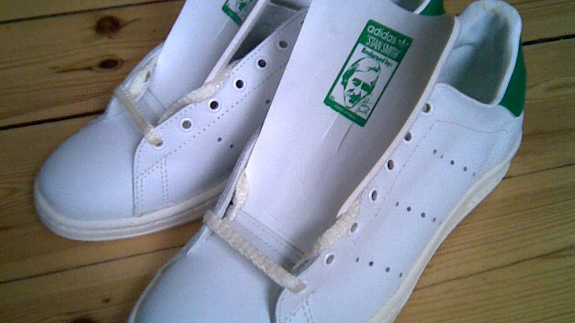 File:Adidas Stan Smith (made in France).jpg