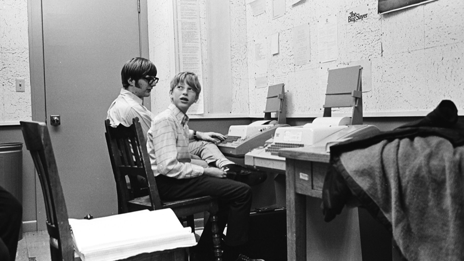 File:Paul Allen and Bill Gates at Lakeside School in 1970.jpg