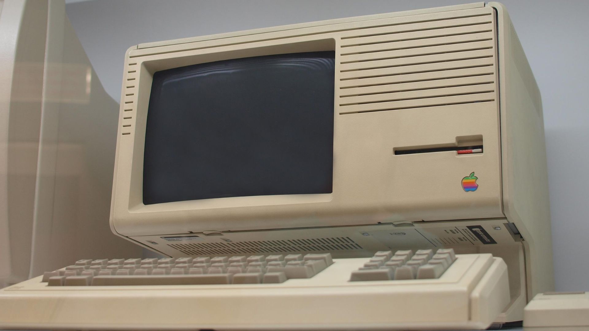 File:Apple Lisa 2.jpg