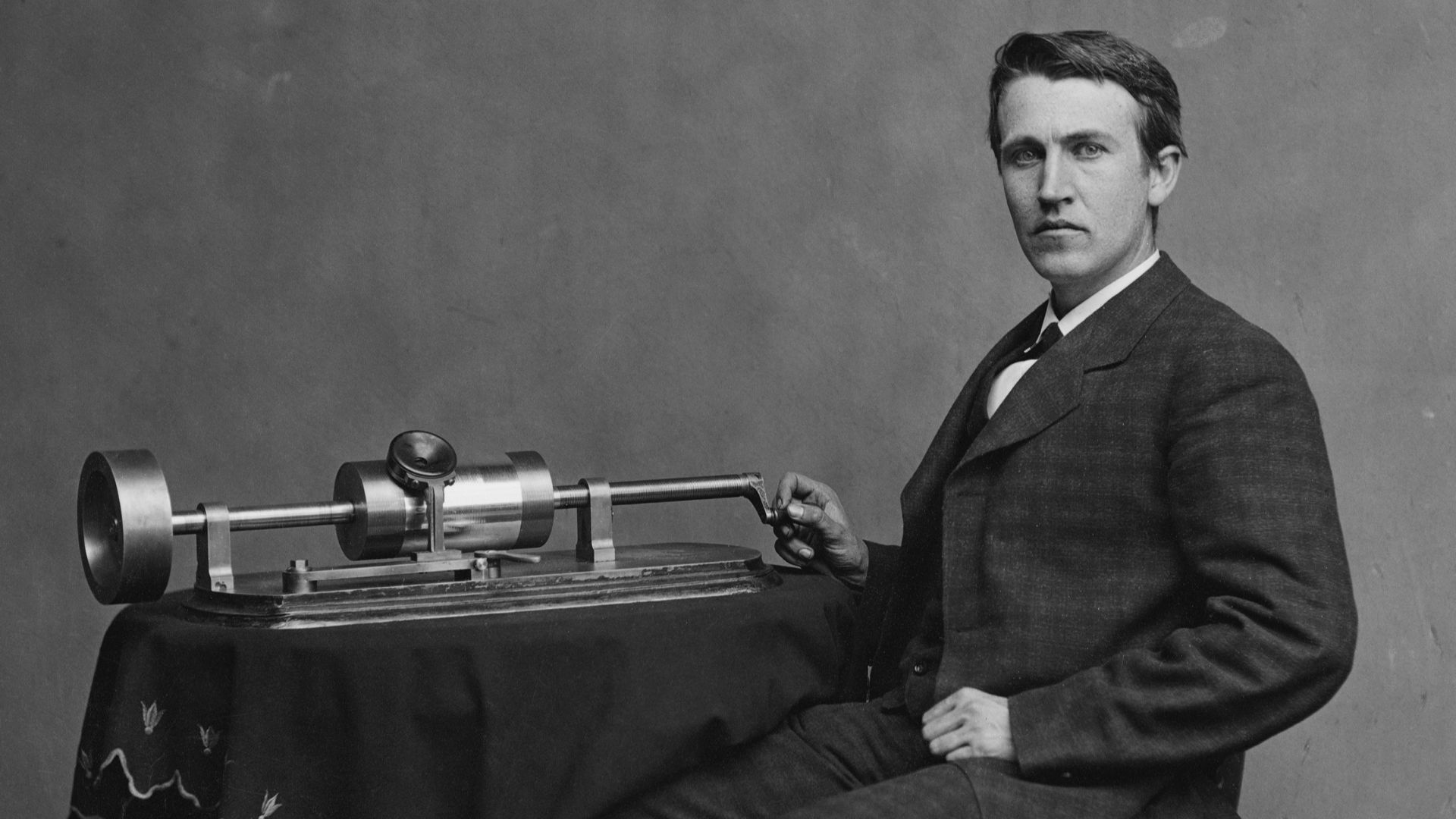File:Edison and phonograph edit1.jpg
