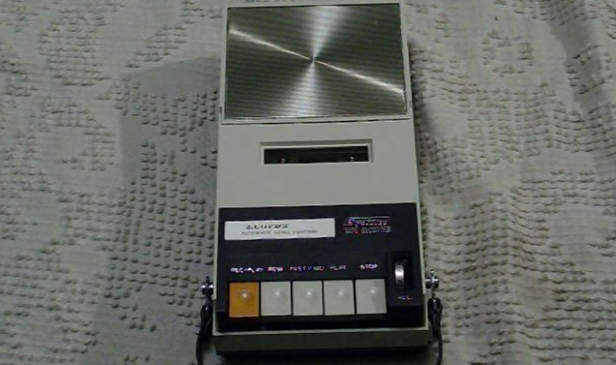 Lloyd’s Solid State Tape Recorder