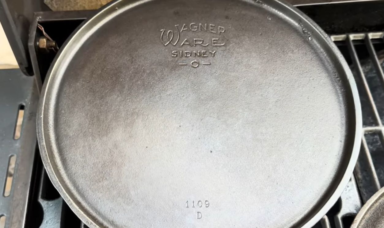 Wagner Ware Sidney -O- No. 9