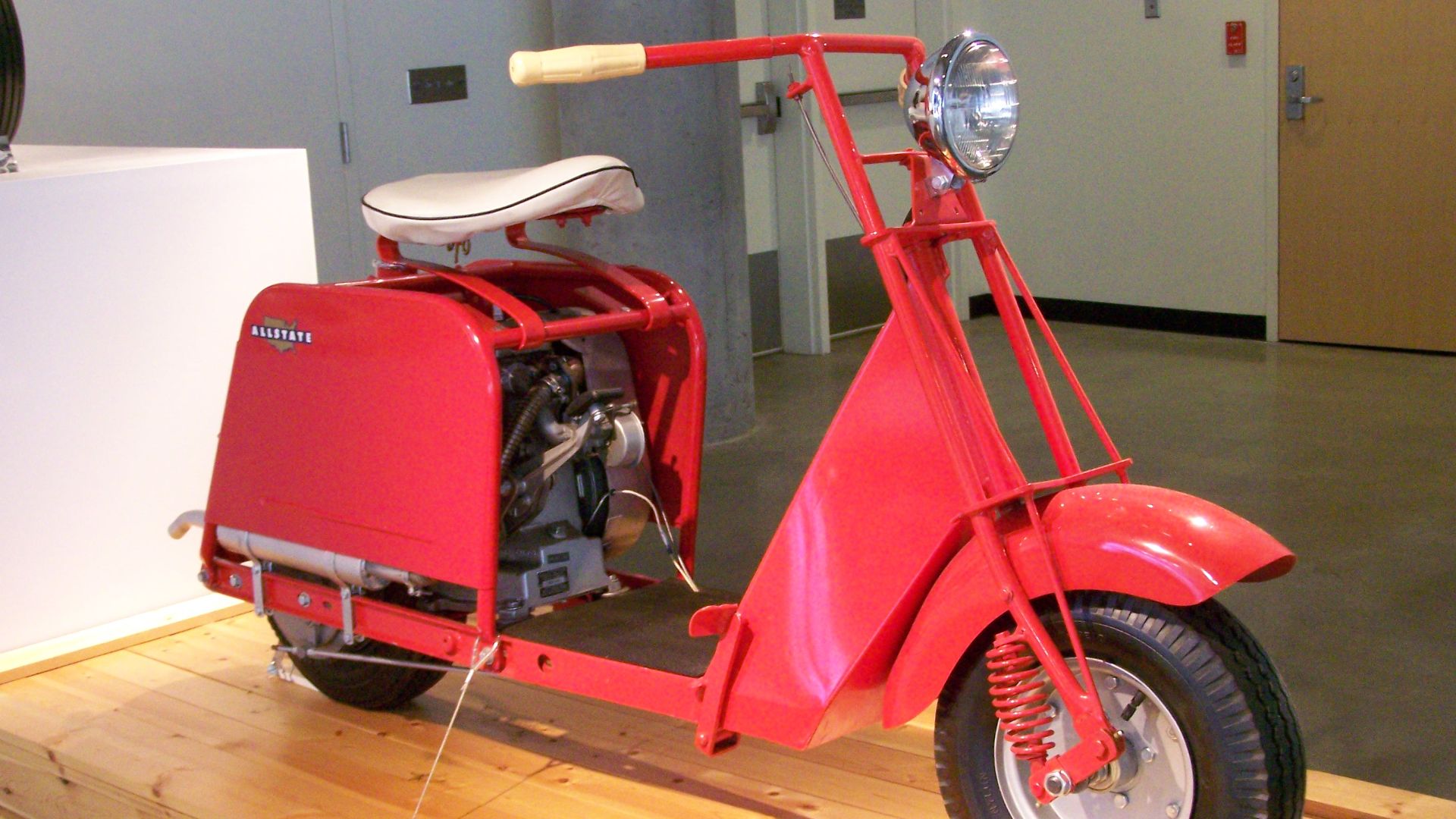 File:1956 Allstate Scooter 2.jpg