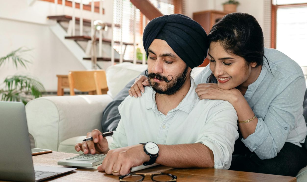 What Research Shows About Sharing Money