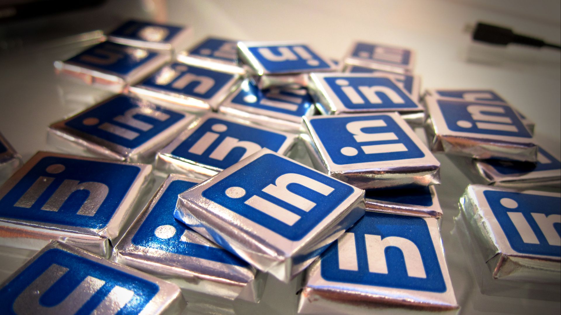 File:Linkedin Chocolates.jpg
