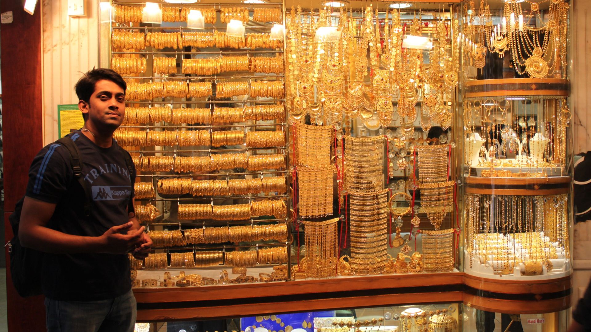 File:Magasins de bijoux indiens.jpg