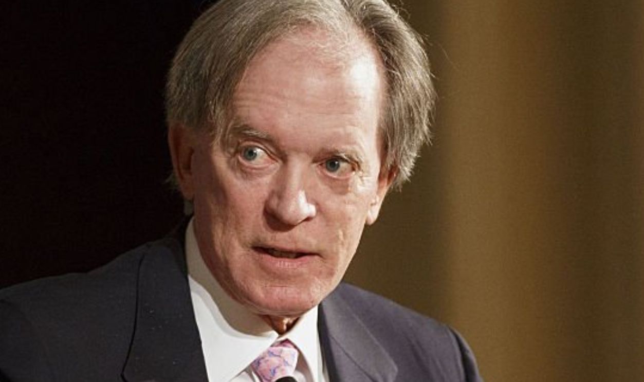 Bill Gross, co-founder of Pacific Investment Management Co. (PIMCO), speaks during the Bloomberg FI16 event in Beverly Hills, California, U.S., on Wednesday, May 25, 2016. Gross says he's satisfied with the performance of his Janus Global Unconstrained Bond Fund and plans to continue managing money for a long time.