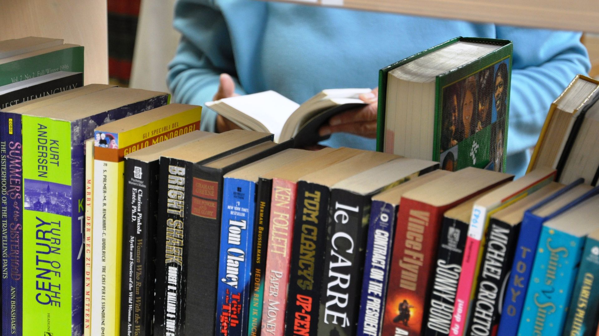 File:Boeken Kringloop Woerden 02.JPG