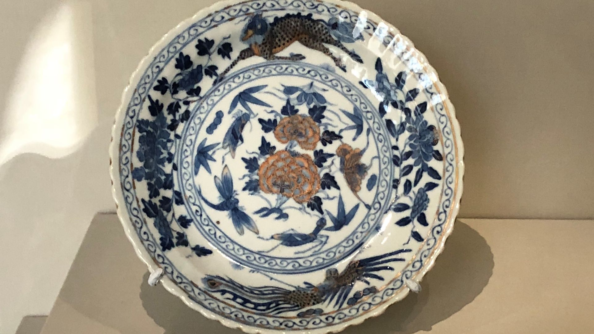 File:Plate porcelain from China 1870s IMG 9847 singapore paranakan museum.jpg
